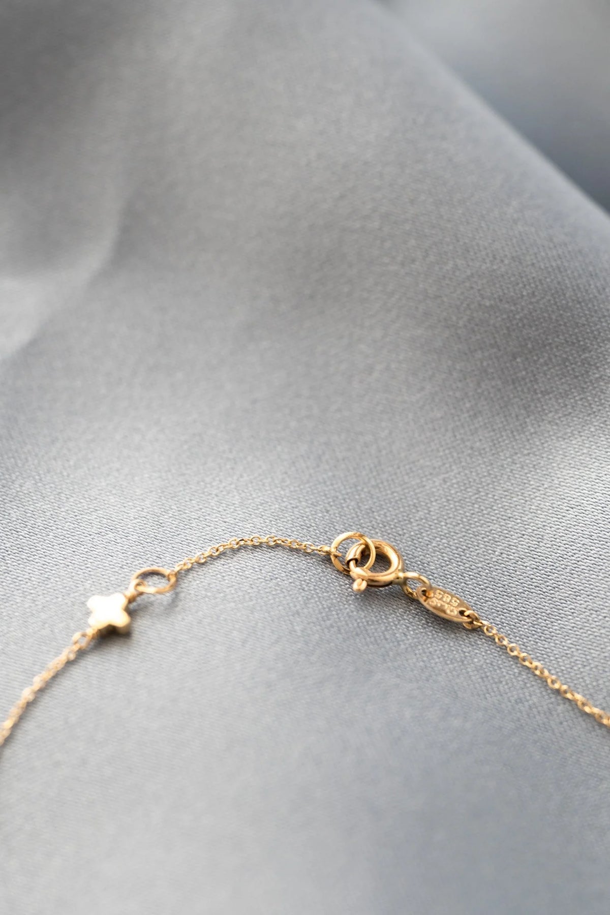 Anthos Bracelet - Pearl