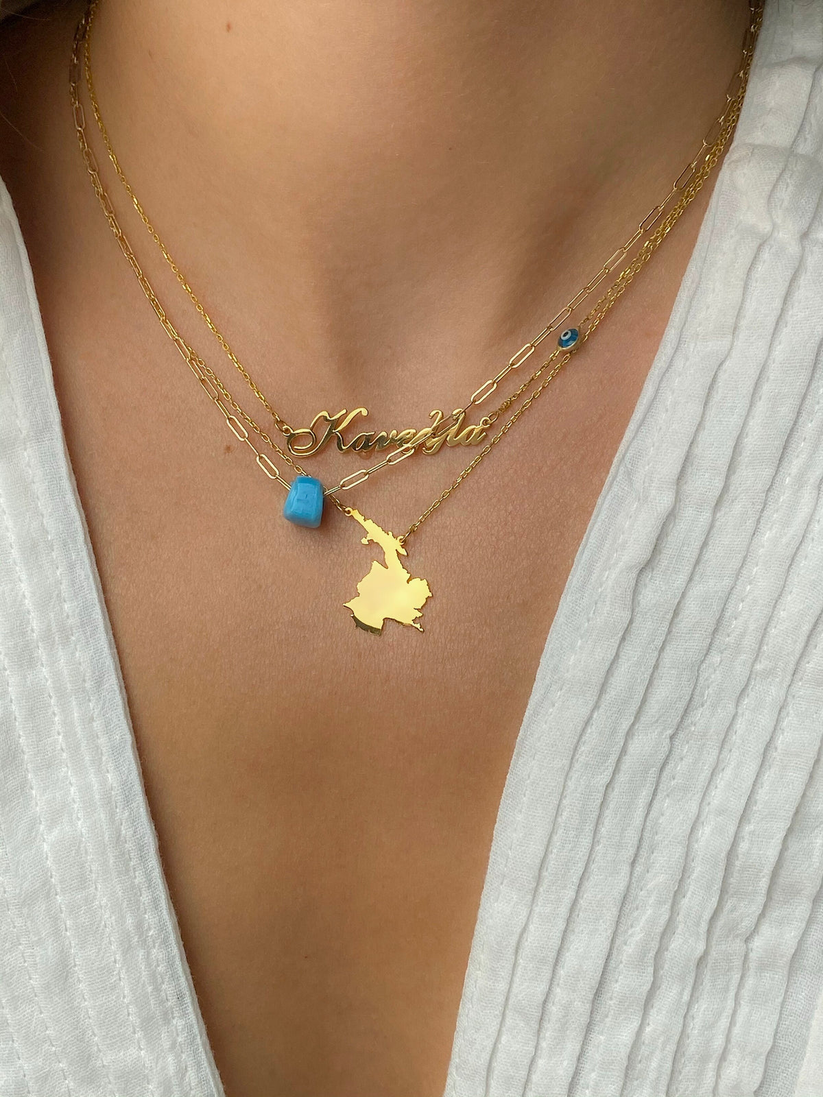 Flat Link Chain + Blue Bead