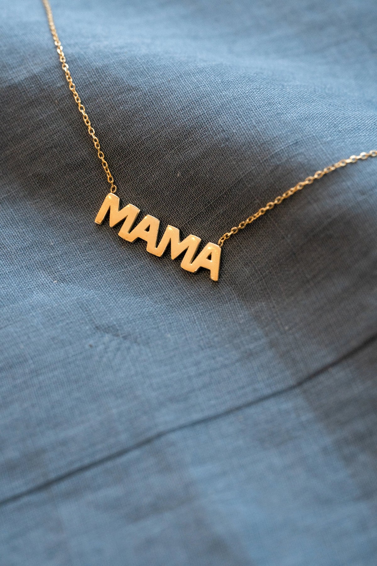 Mama Necklace