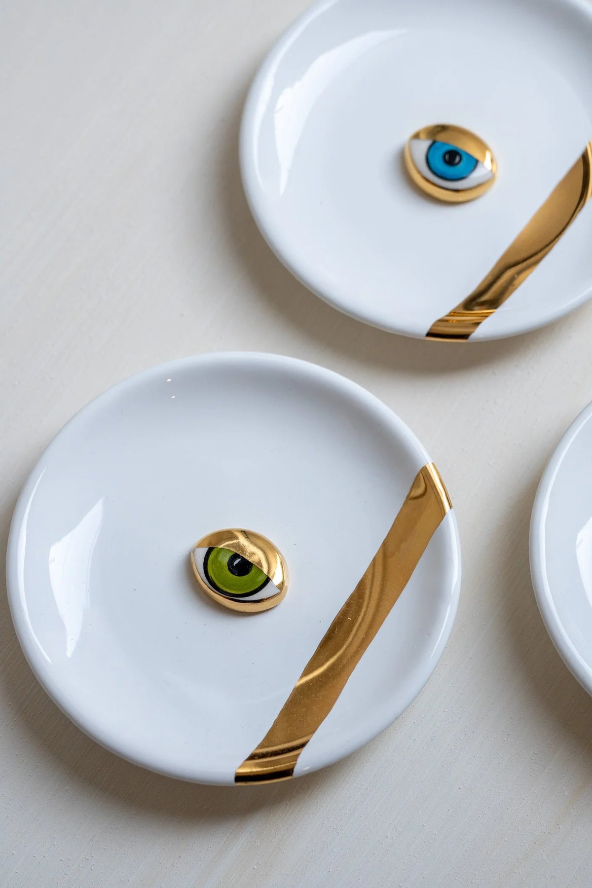 Small Ceramic Evil Eye Decorative Plate - White