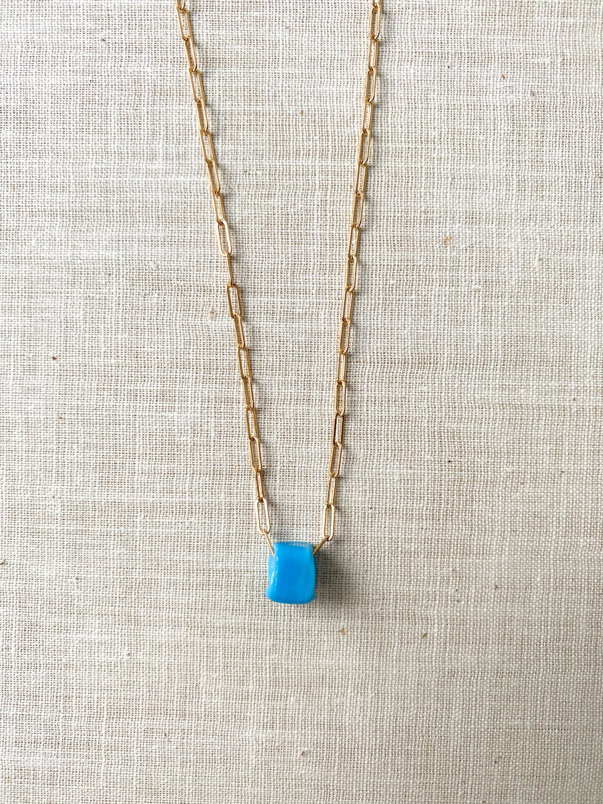 Flat Link Chain + Blue Bead