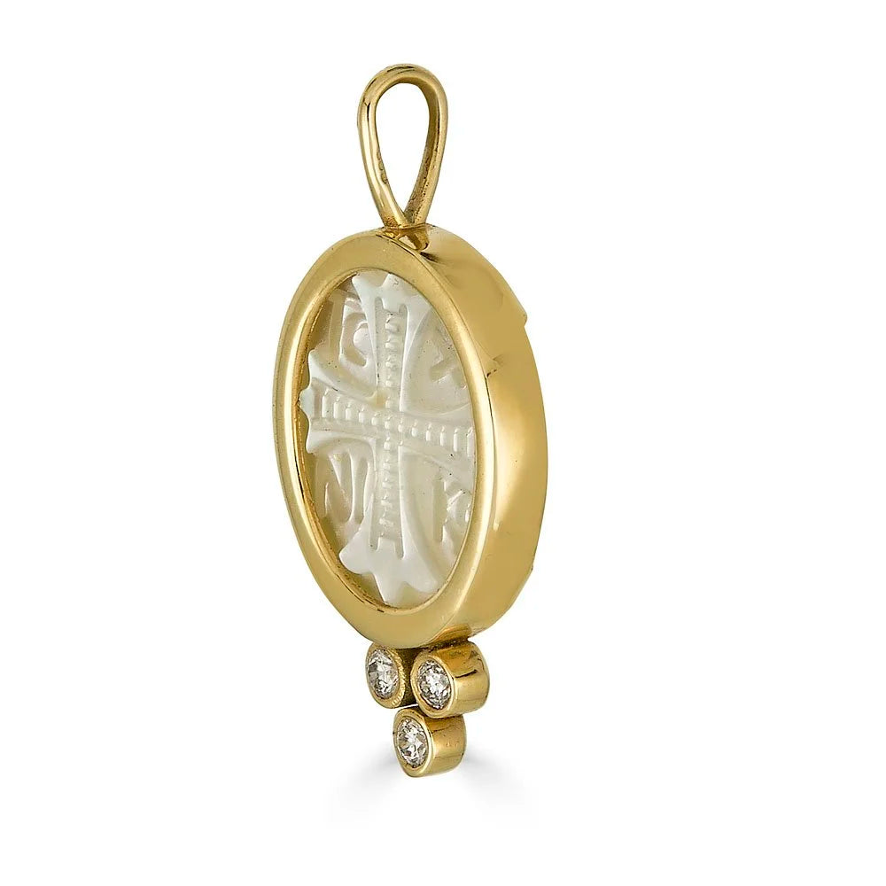 Oval Stone Konstantina Charm - Mother of Pearl