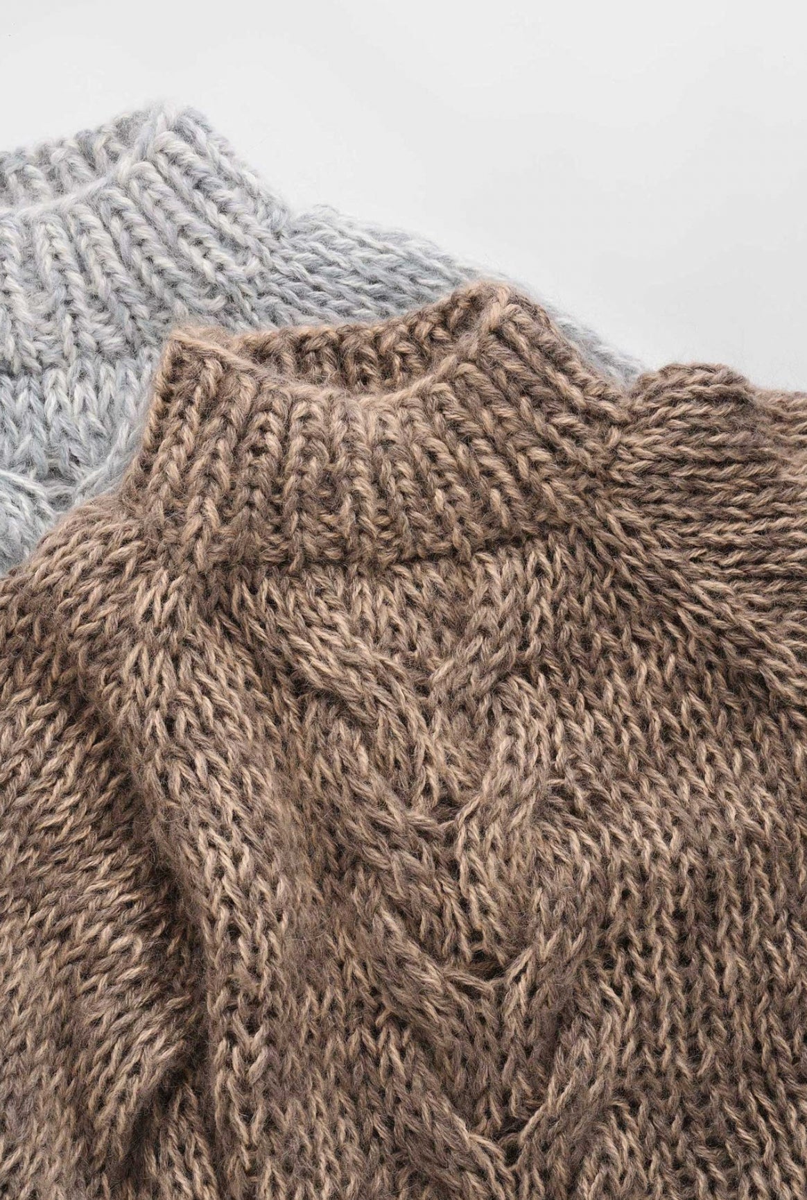 Chunky Braid Sweater in Stone Mix