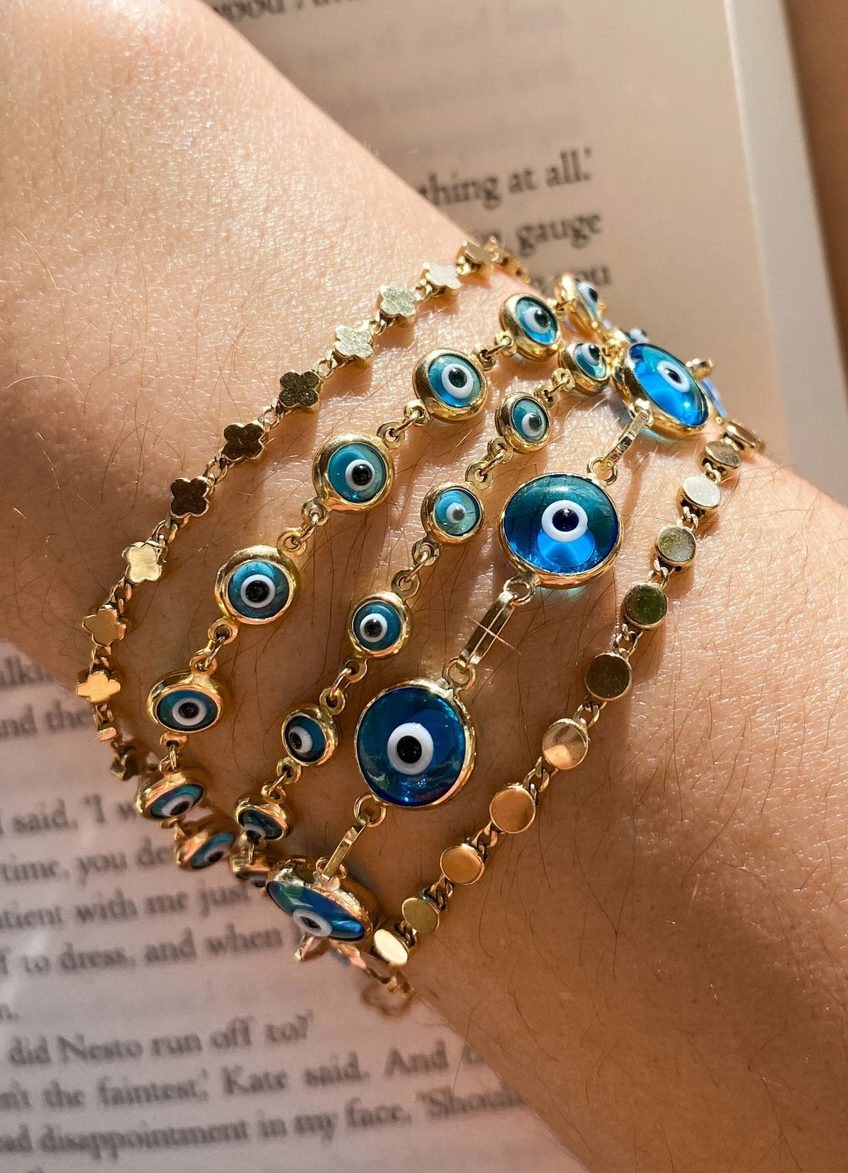 Kiklos Infinity Bracelet
