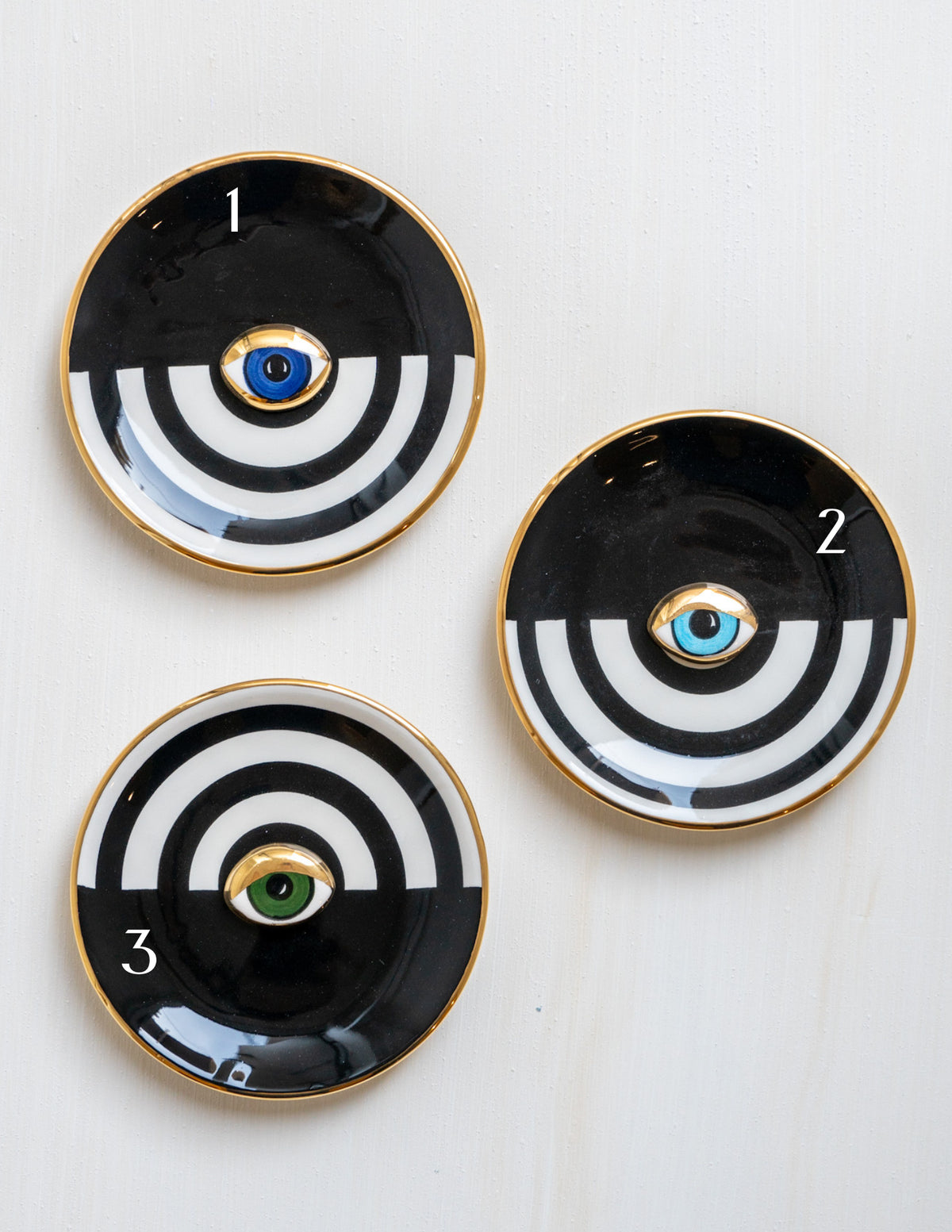 Small Ceramic Evil Eye Decorative Plate - Black/White